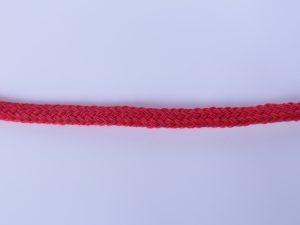 紐はスピンドル紐を採用頂いております。